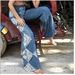 Free People RARE Patchwork Wide Crochet Flare Leg Jeans size 29 waist!